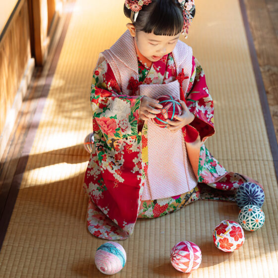 爛漫 3歳〜4歳向けアンティーク着物レンタル