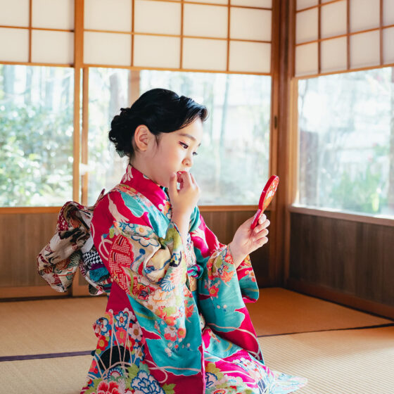美麗 5歳〜7歳向けアンティーク着物レンタル