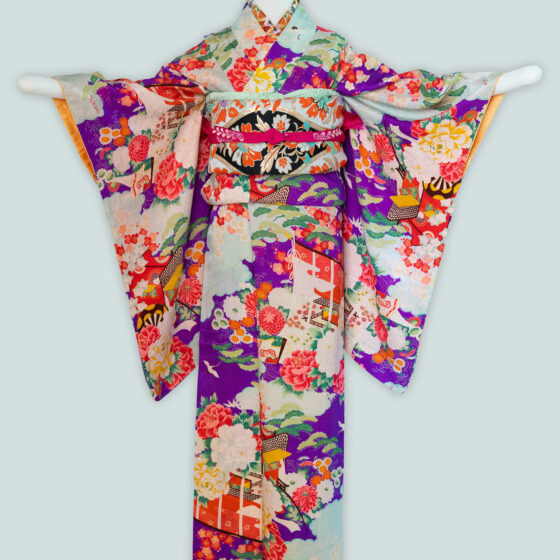 絢爛 8歳〜13歳向けアンティーク着物レンタル