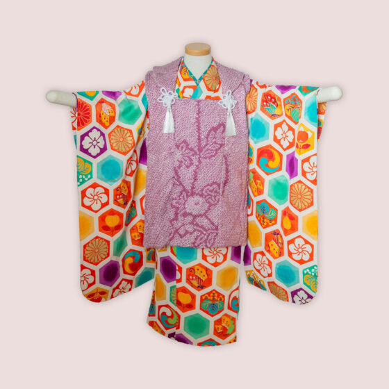 彩虹 3歳〜4歳向けアンティーク着物レンタル