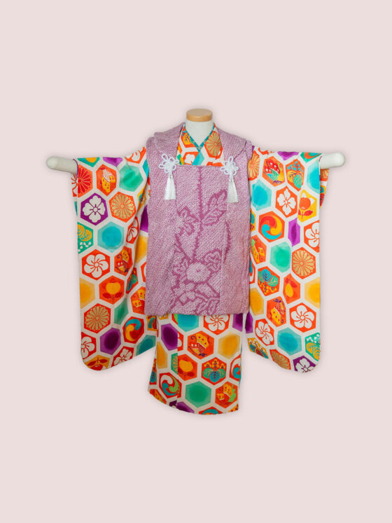 彩虹 3歳〜4歳向けアンティーク着物レンタル