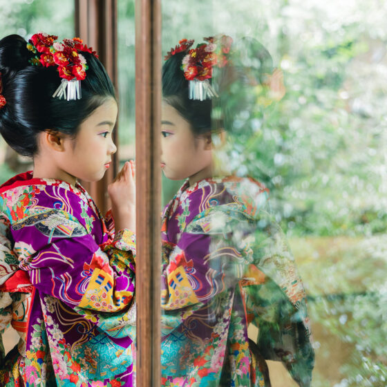 蓮月 8歳〜13歳向けアンティーク着物レンタル（舞妓風）