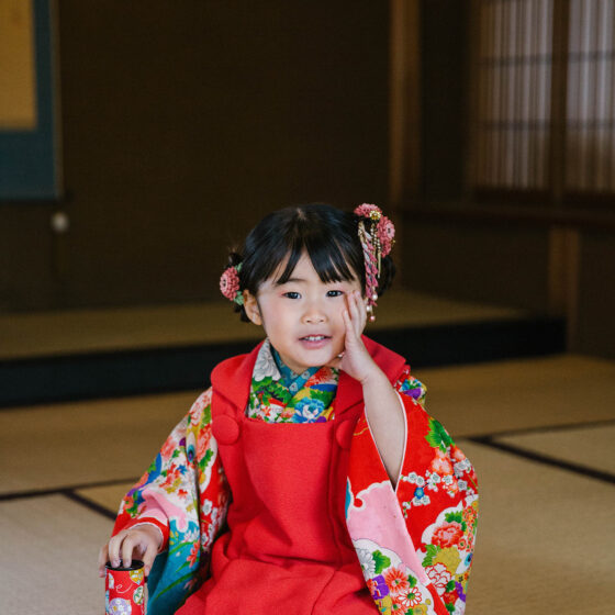 華尽（被布）3歳向けアンティーク着物レンタル