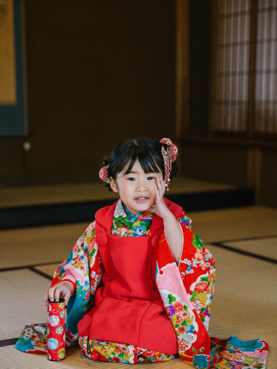 華尽（被布）3歳向けアンティーク着物レンタル